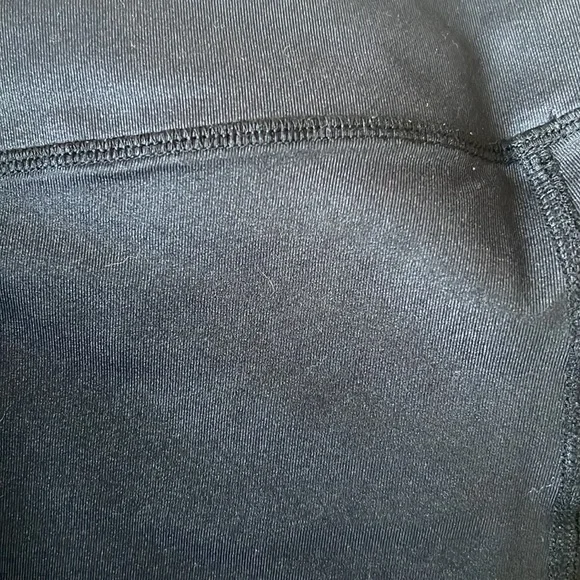 ALO yoga black goddess leggings - Picture 4 of 4